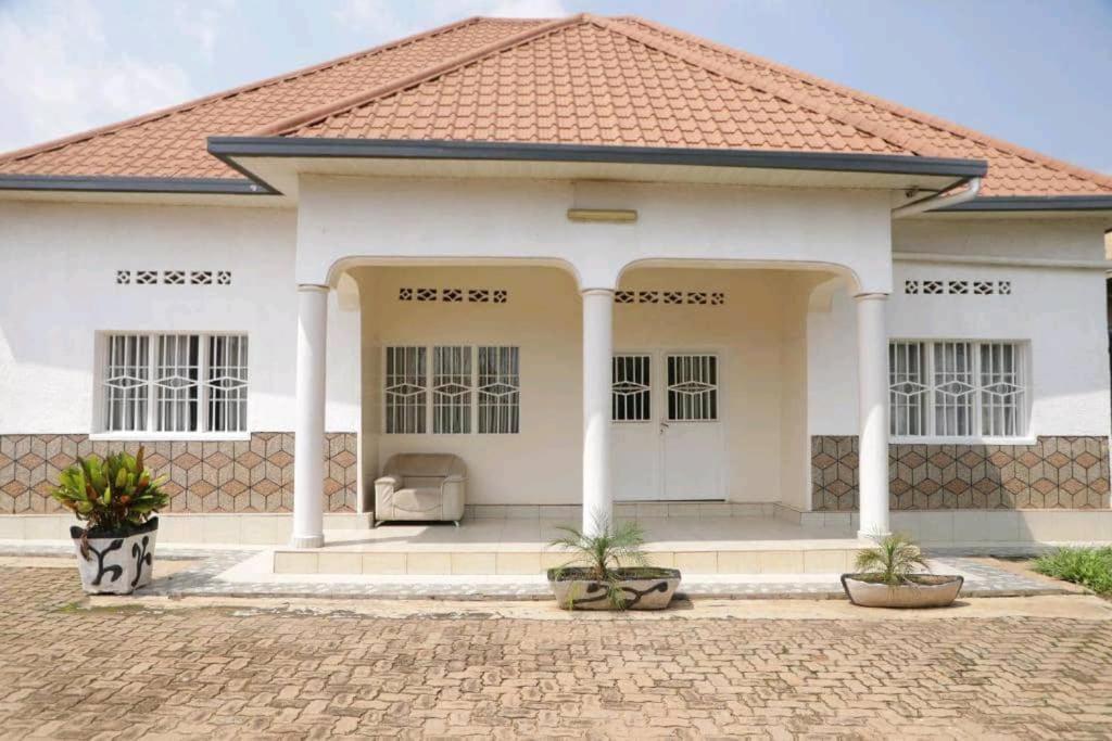 City Lock Villa 2 Кигали Экстерьер фото